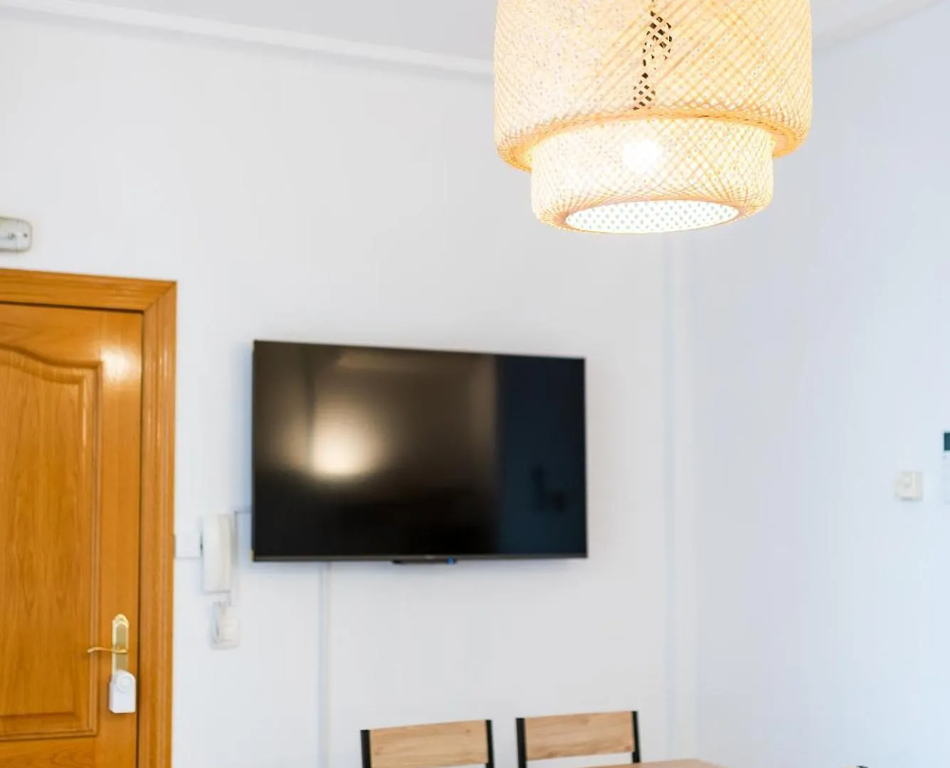 Maestro Suites Pleno Centro Y Cerca De La Alhambra, Catedral Y Principales Puntos Turisticos غرناطة