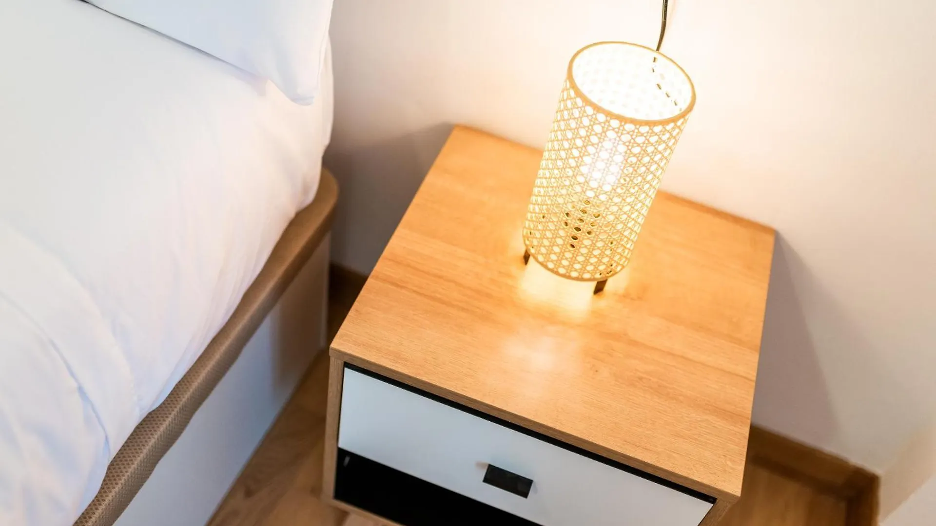Maestro Suites Pleno Centro Y Cerca De La Alhambra, Catedral Y Principales Puntos Turisticos غرناطة إسبانيا