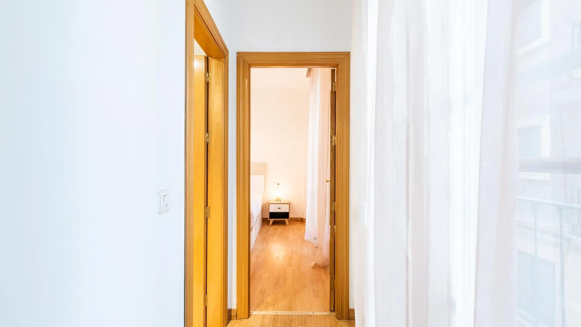 Maestro Suites Pleno Centro Y Cerca De La Alhambra, Catedral Y Principales Puntos Turisticos غرناطة