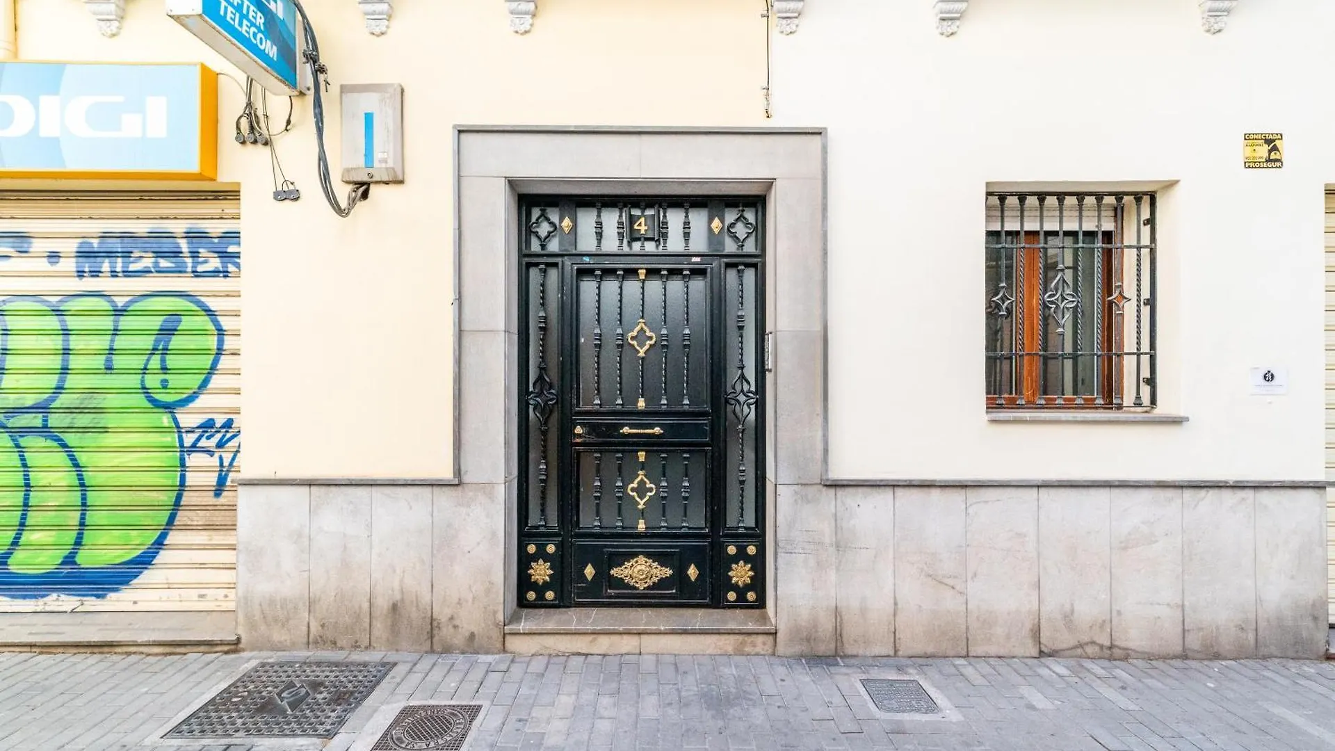 Maestro Suites Pleno Centro Y Cerca De La Alhambra, Catedral Y Principales Puntos Turisticos Granada Apartment